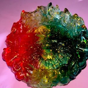 Rasta color resin art tray. Ashtray, coin tray, jewelry tray.